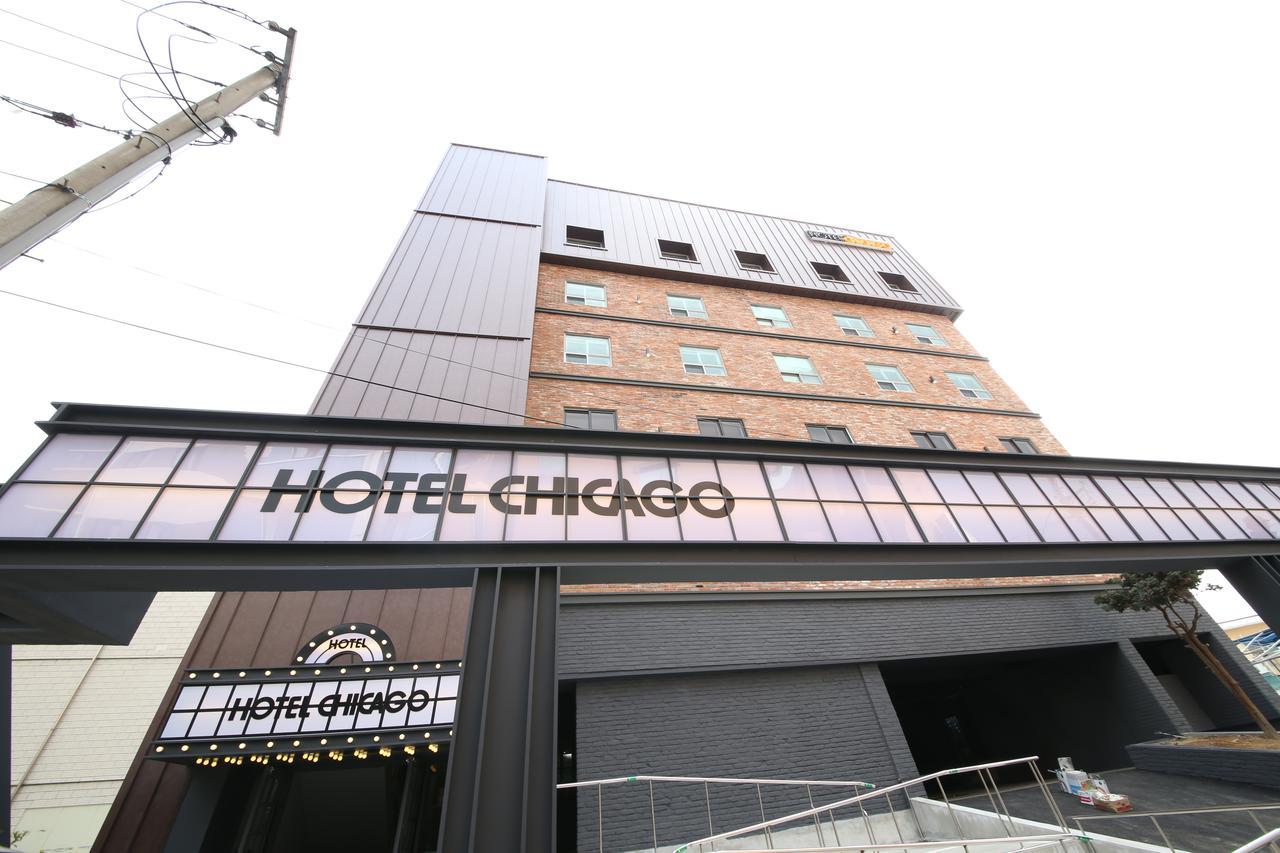 Hotel Chicago Changwon Esterno foto